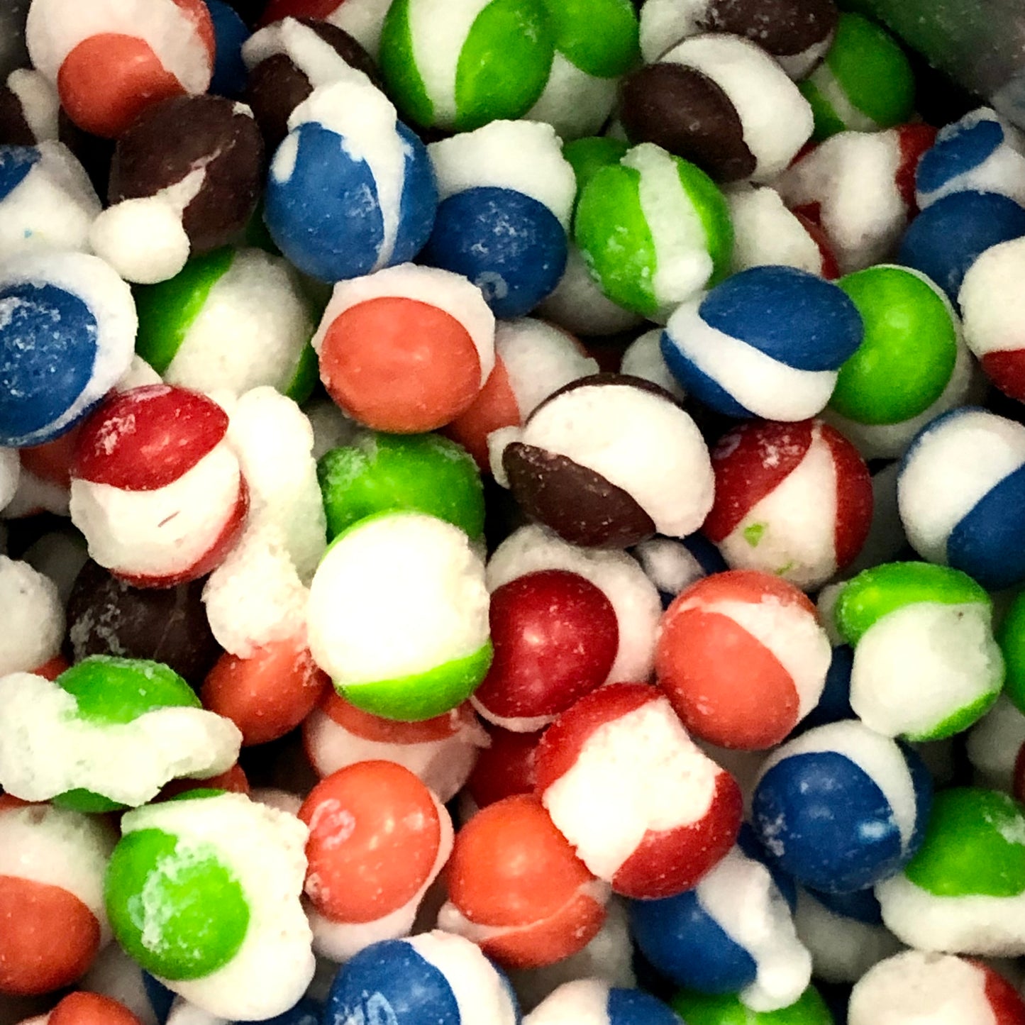 ComestibleCreations: Freeze Dried Wild Berry Skittles